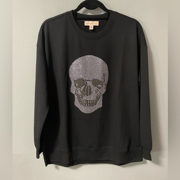 NWT Philosophy Skull Embellished Crewneck Light Sweatshirt in Black. Medium - Picture 1 of 6